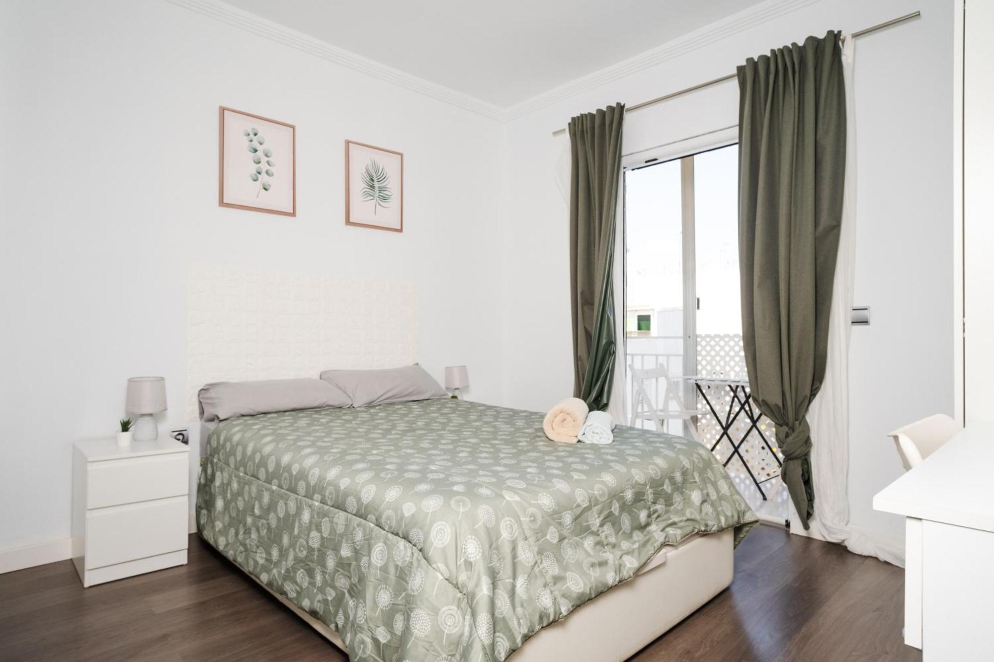 塞维利亚Acogedor Piso Con Balcon公寓 外观 照片